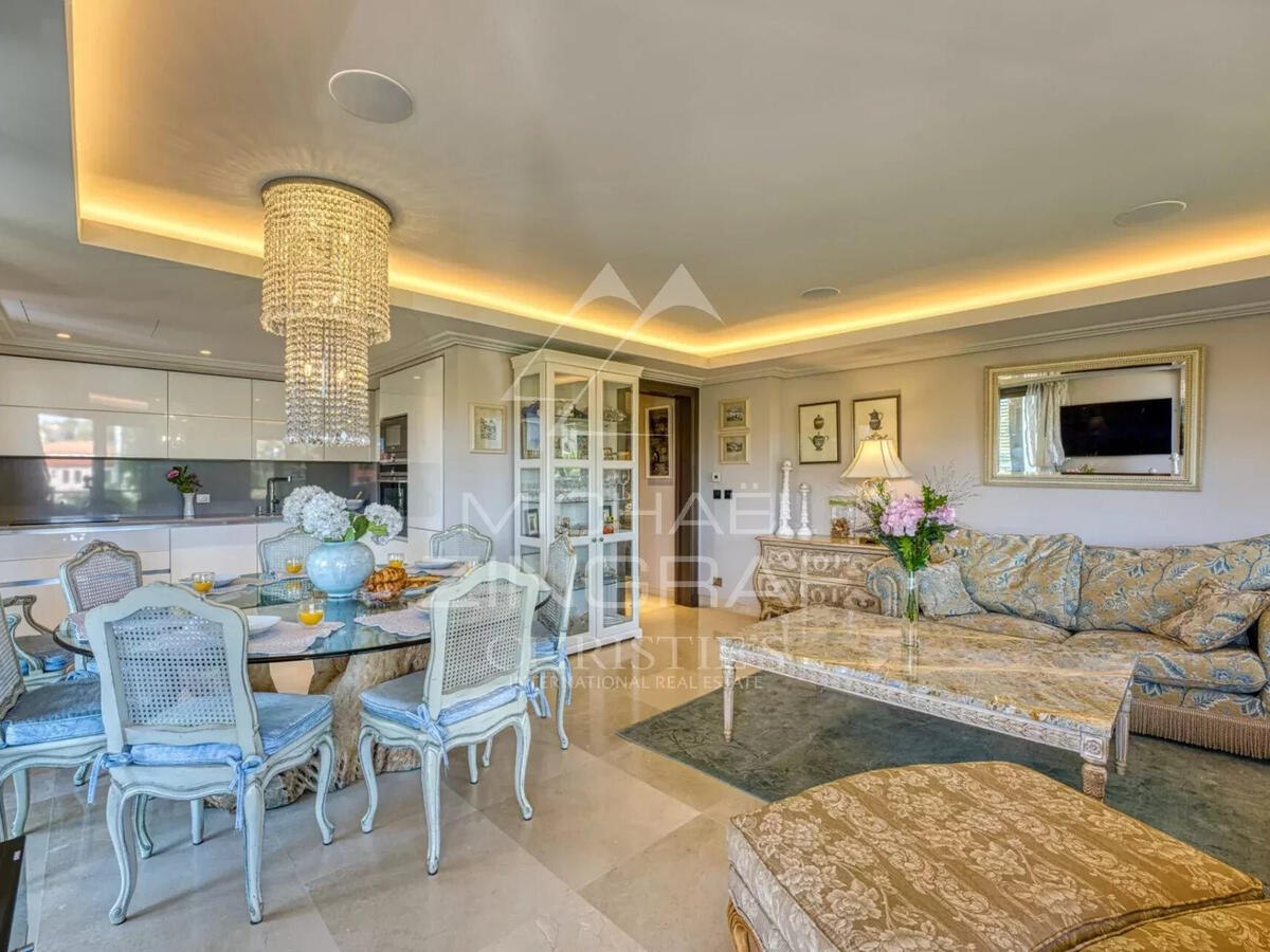 Apartment cap-d-antibes