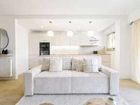 Appartement Cap-d-antibes - 2 chambres - 82m²