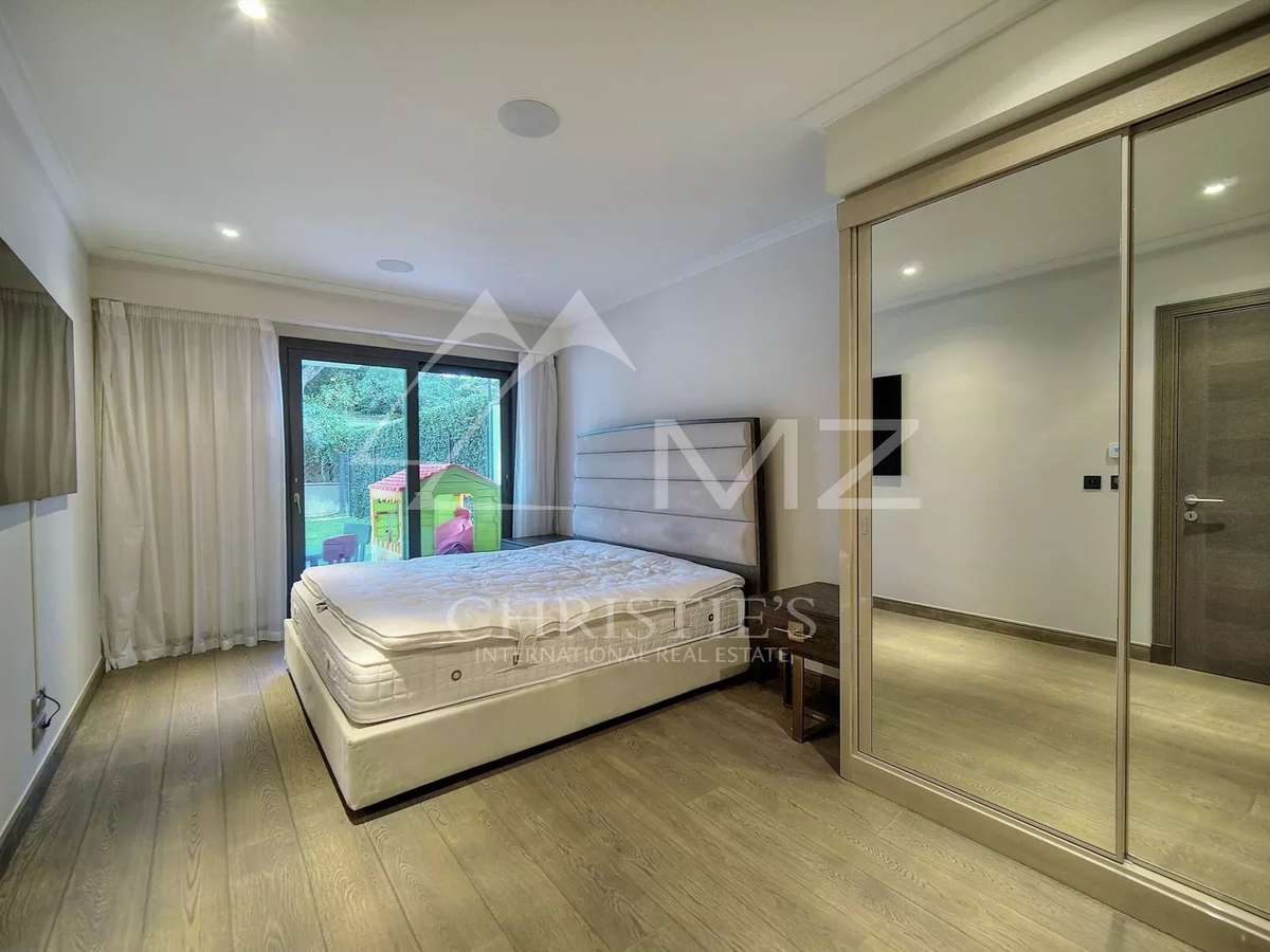 Apartment cap-d-antibes