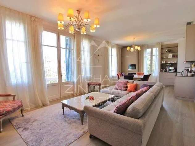 Apartment with Sea view cap-d-antibes - 3 bedrooms - 121m²