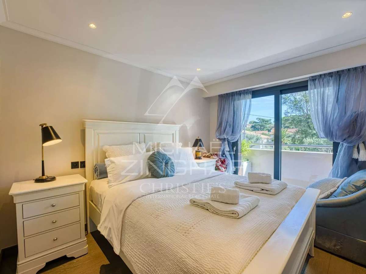 Apartment cap-d-antibes