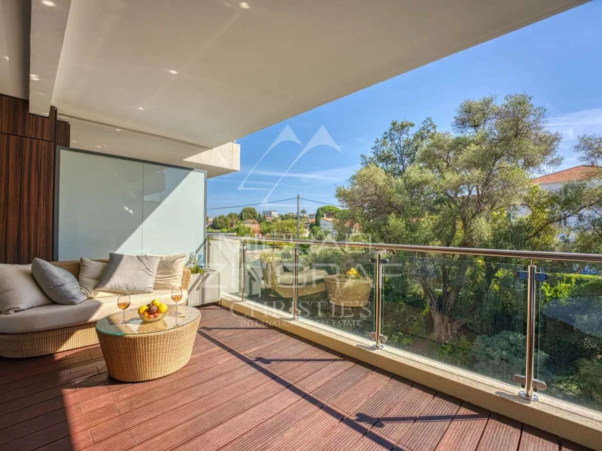 Apartment cap-d-antibes