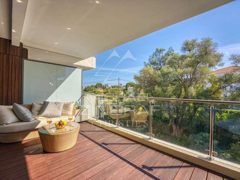 Apartment cap-d-antibes - 3 bedrooms - 132m²