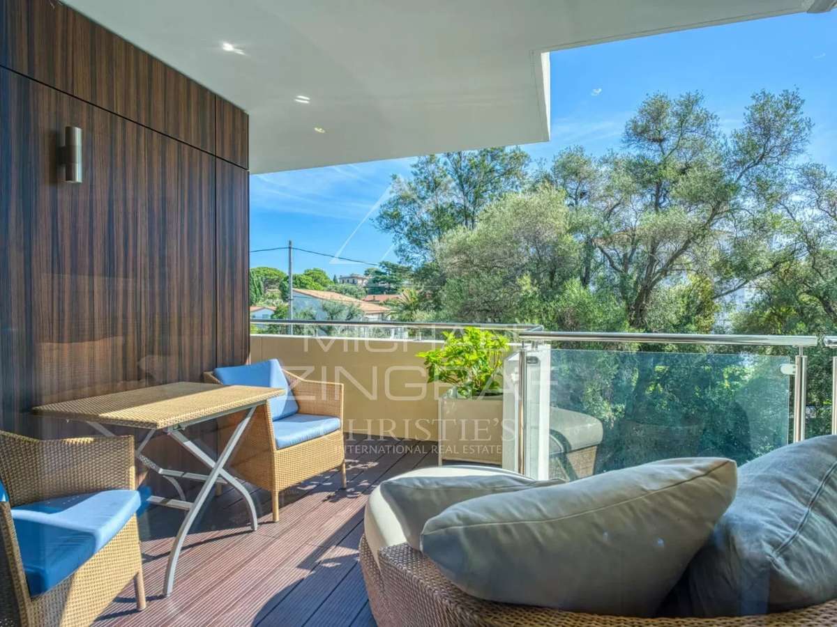 Apartment cap-d-antibes