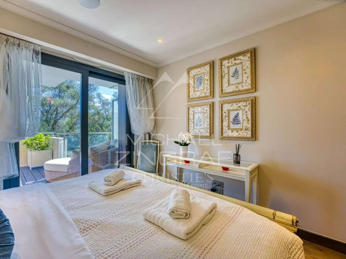 Apartment cap-d-antibes