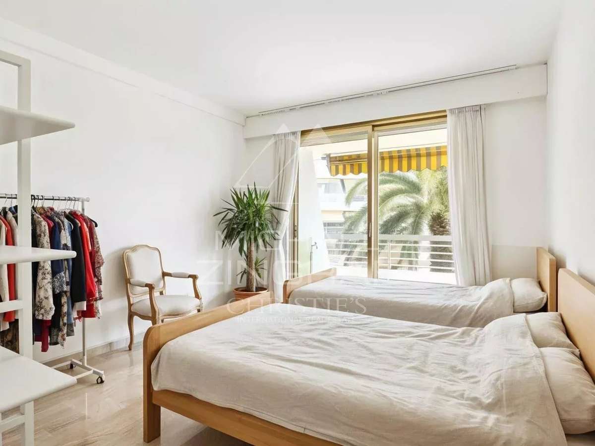 Apartment cap-d-antibes