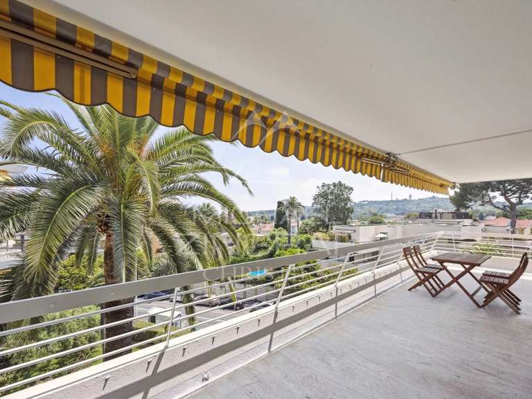 Apartment cap-d-antibes - 3 bedrooms - 94m²