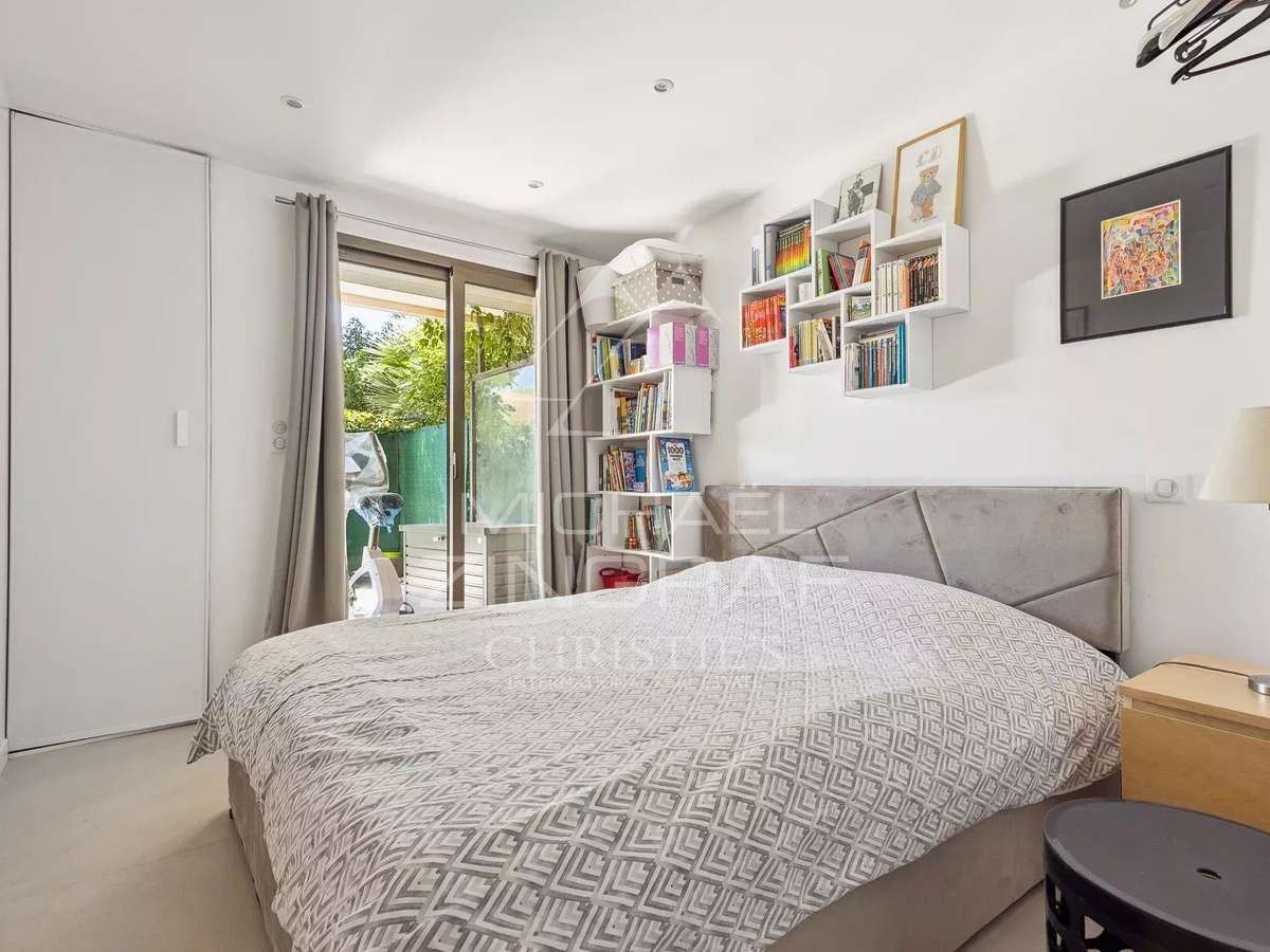 Apartment cap-d-antibes