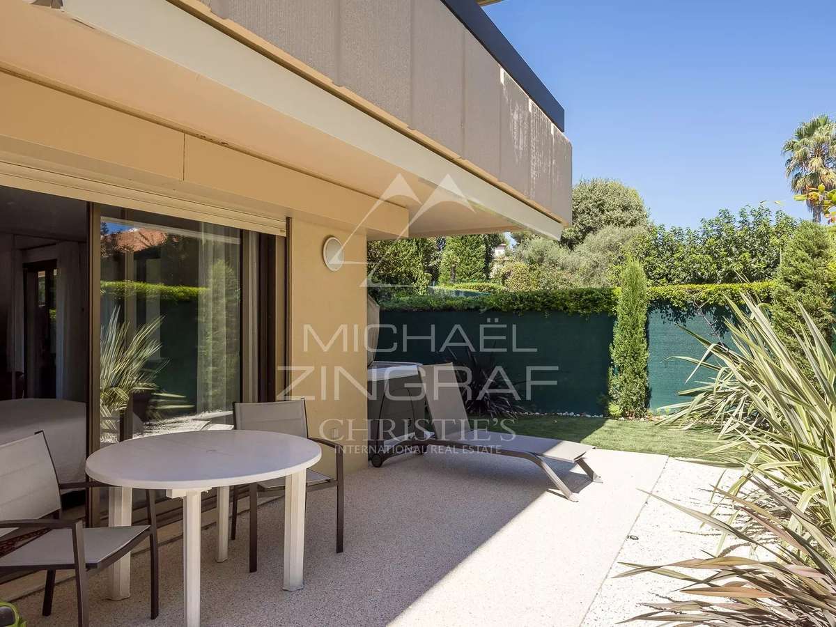 Apartment cap-d-antibes