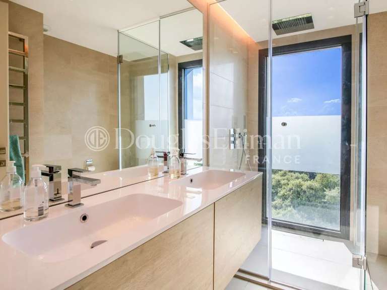 Apartment cap-d-antibes - 3 bedrooms - 110m²