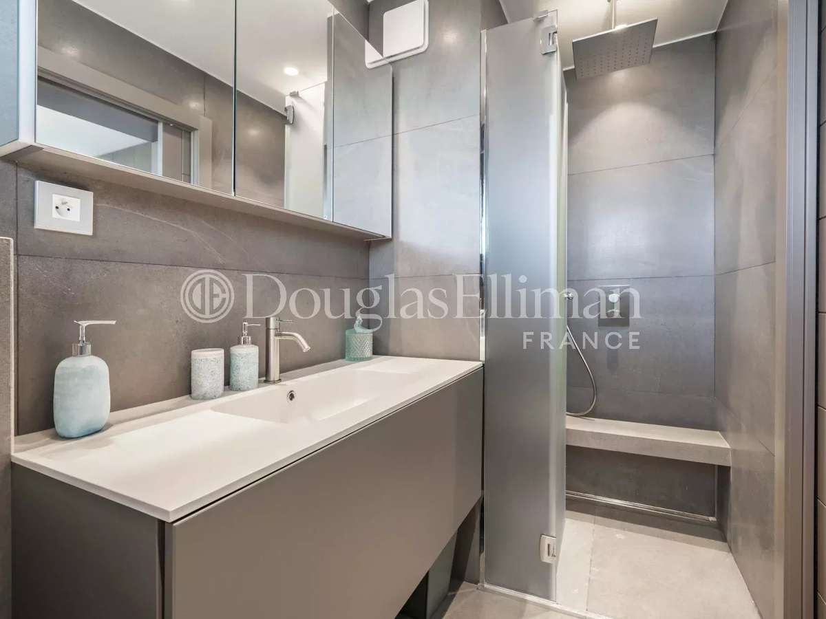 Apartment cap-d-antibes