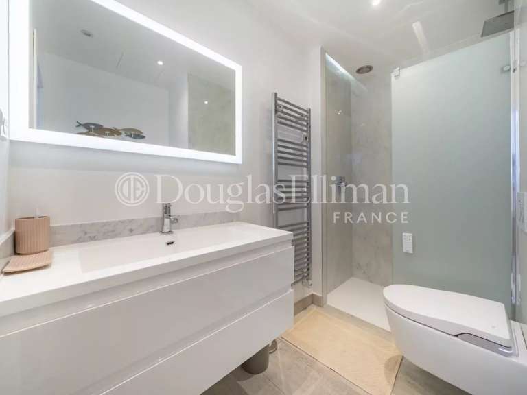 Apartment with Sea view cap-d-antibes - 2 bedrooms - 66m²