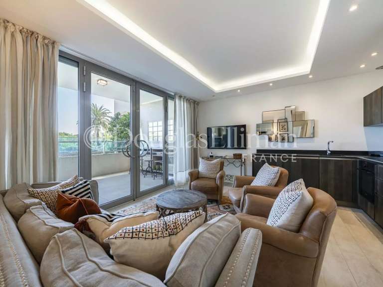 Apartment with Sea view cap-d-antibes - 2 bedrooms - 66m²