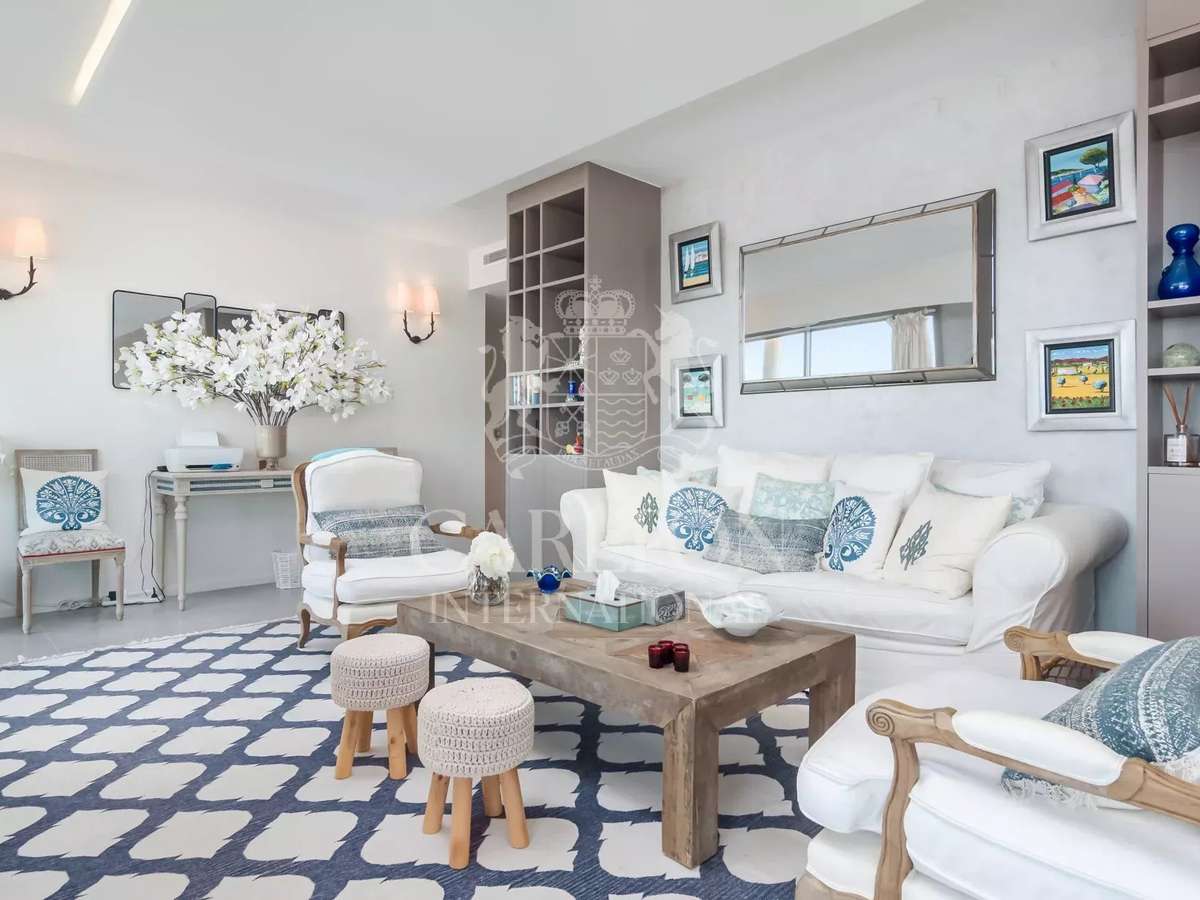 Apartment cap-d-antibes