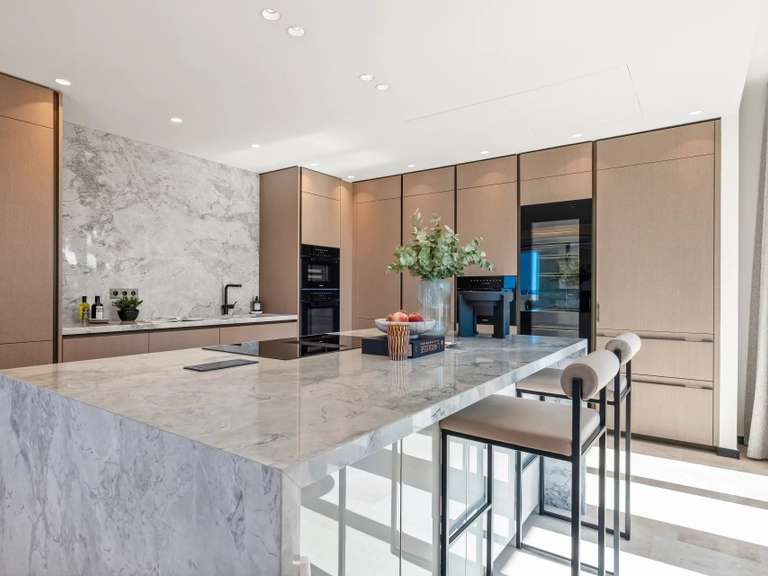 Appartement avec Vue sur mer Cap-d-antibes - 2 chambres - 198m²