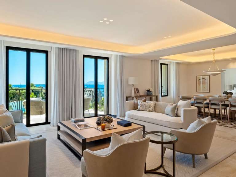 Appartement avec Vue sur mer Cap-d-antibes - 3 chambres - 216m²