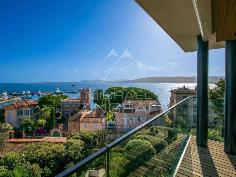 Appartement Cap-d-antibes - 3 chambres - 124m²