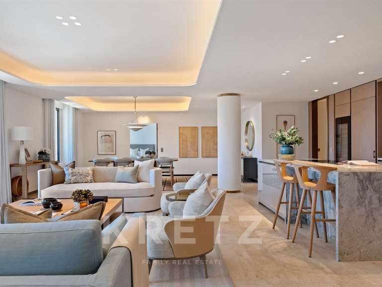 Appartement avec Vue sur mer Cap-d-antibes - 4 chambres - 216m²