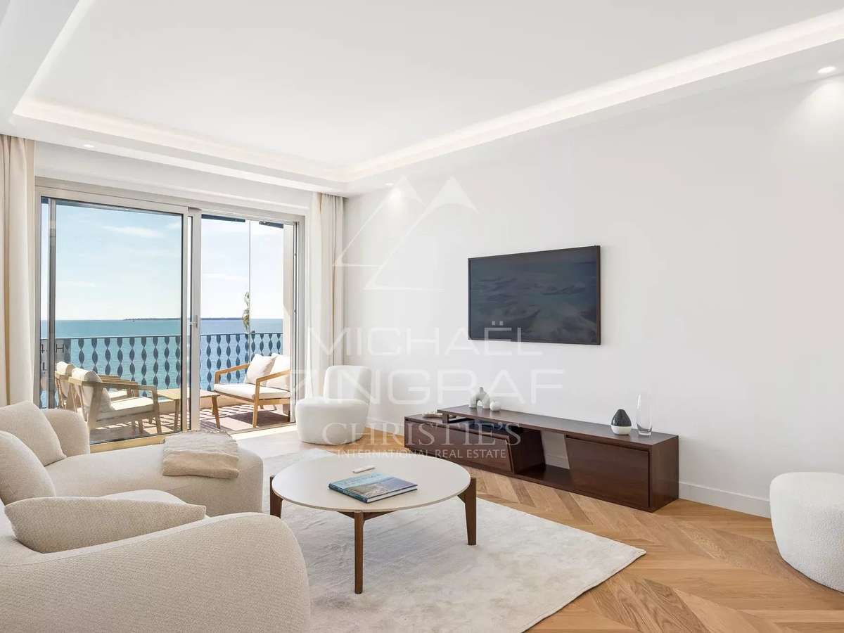 Apartment cap-d-antibes