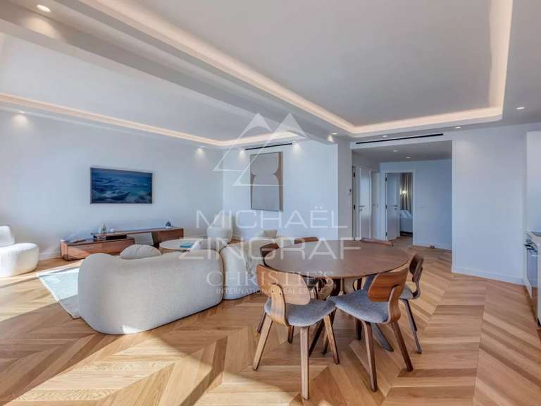 Appartement avec Vue sur mer Cap-d-antibes - 2 chambres - 81m²