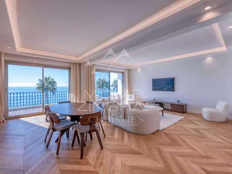 Appartement avec Vue sur mer Cap-d-antibes - 2 chambres - 81m²