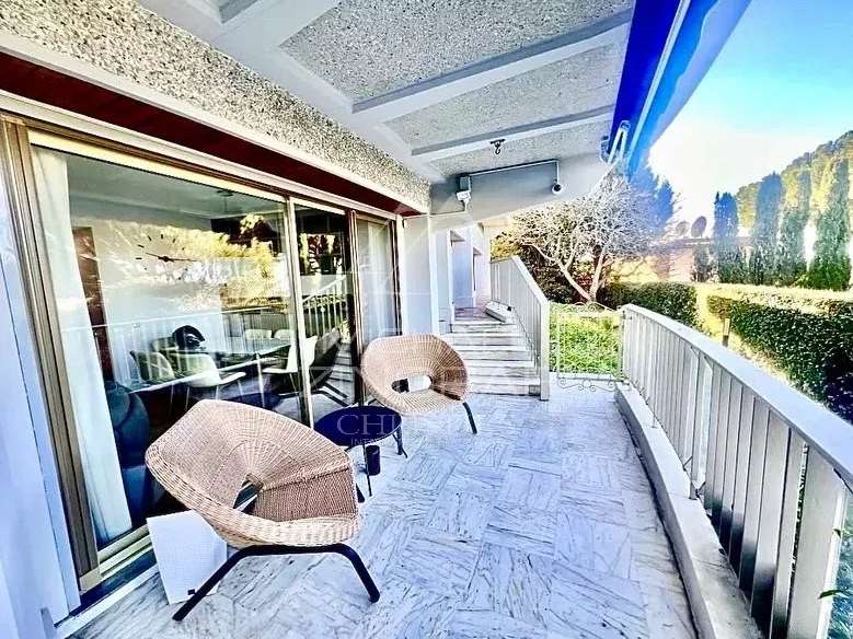 Appartement Cap-d-antibes