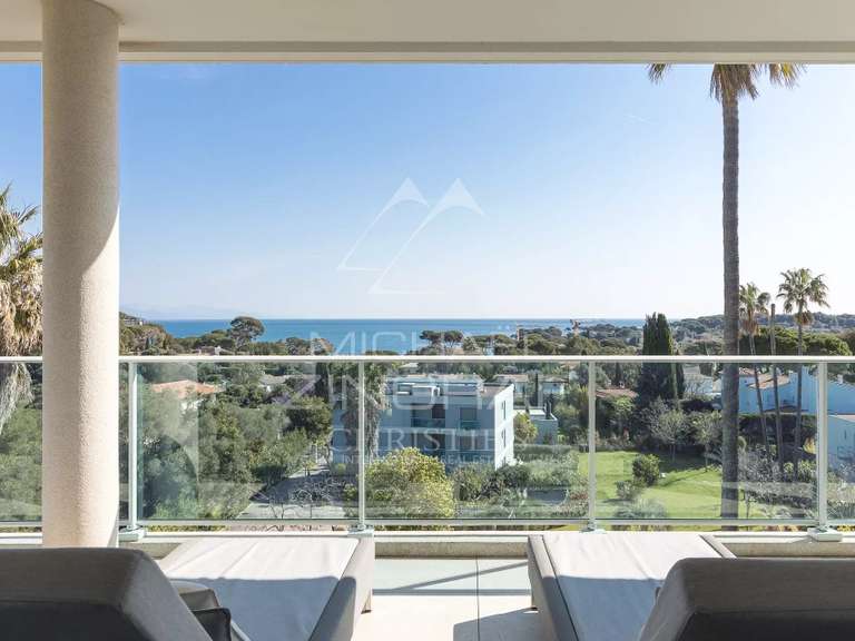 Appartement avec Vue sur mer Cap-d-antibes - 3 chambres - 206m²