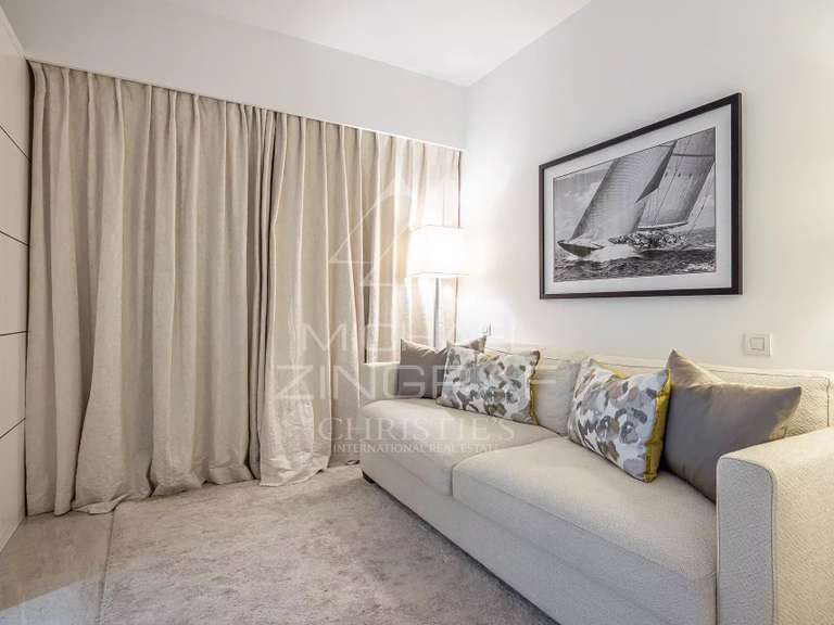 Appartement avec Vue sur mer Cap-d-antibes - 3 chambres - 206m²