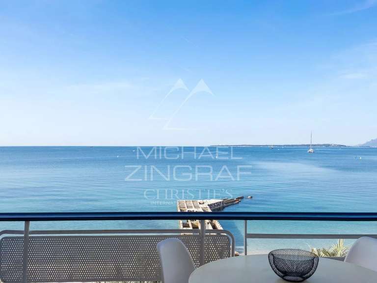 Appartement avec Vue sur mer Cap-d-antibes - 1 chambre - 58m²