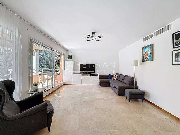 Appartement Cap-d-antibes - 2 chambres - 76m²
