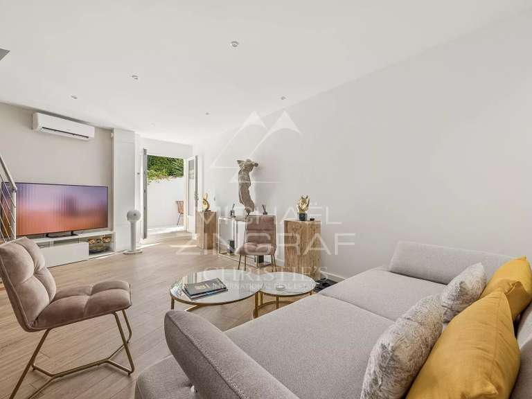 Apartment cap-d-antibes - 3 bedrooms - 149m²