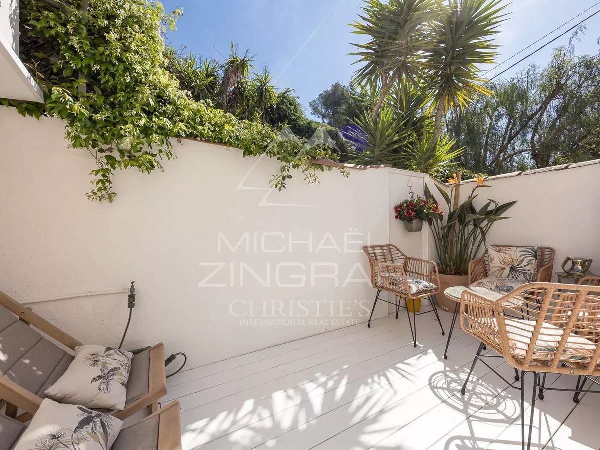 Apartment cap-d-antibes