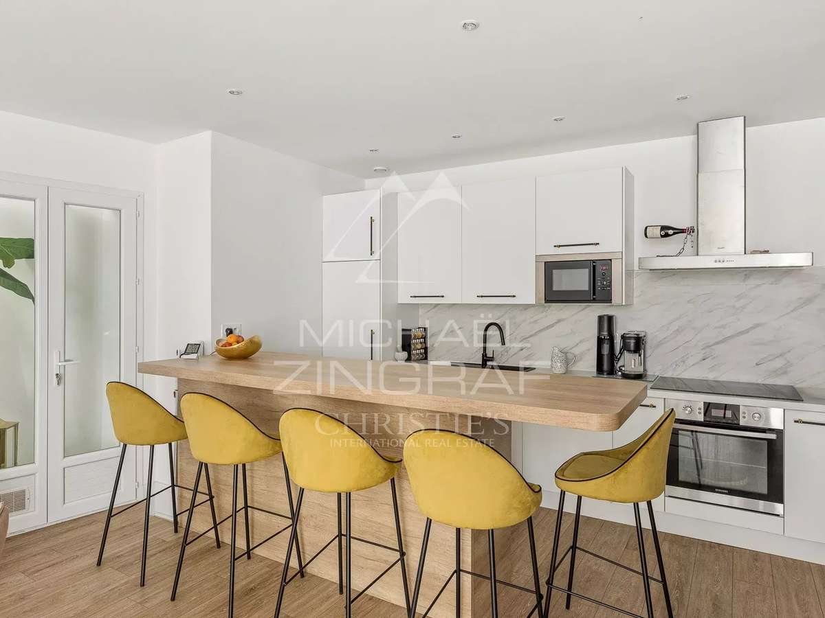 Apartment cap-d-antibes