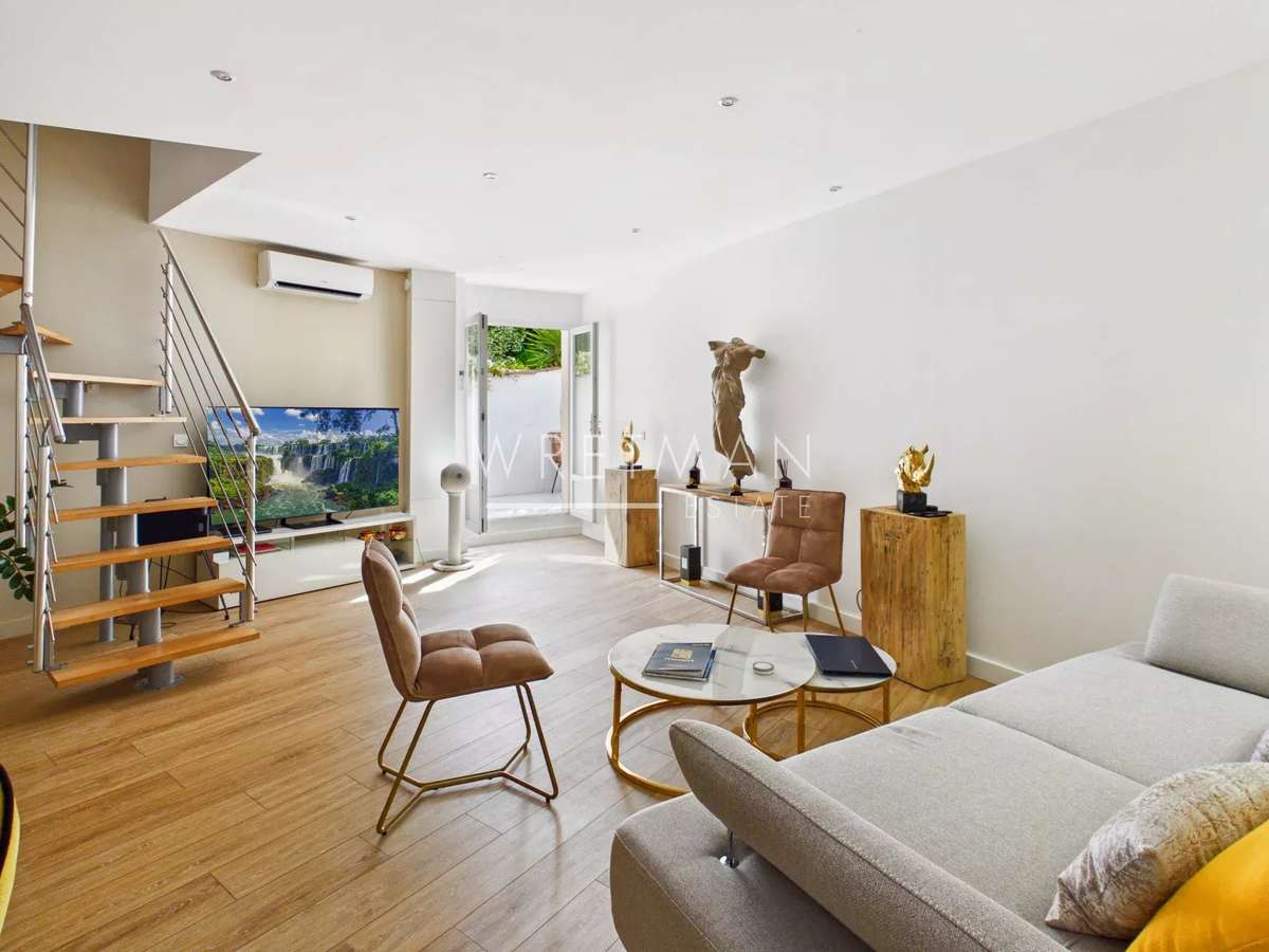 Apartment cap-d-antibes