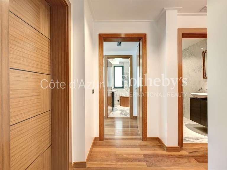 Apartment cap-d-antibes - 3 bedrooms - 128m²