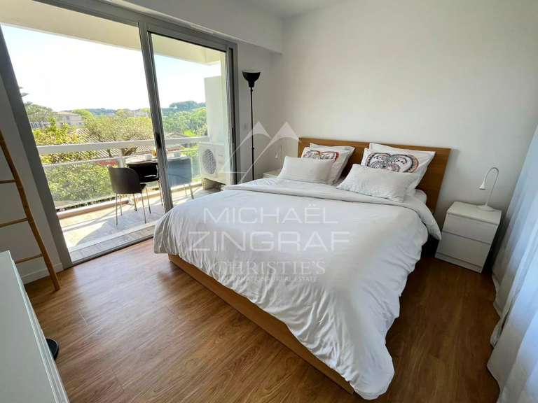 Appartement Cap-d-antibes - 2 chambres - 69m²