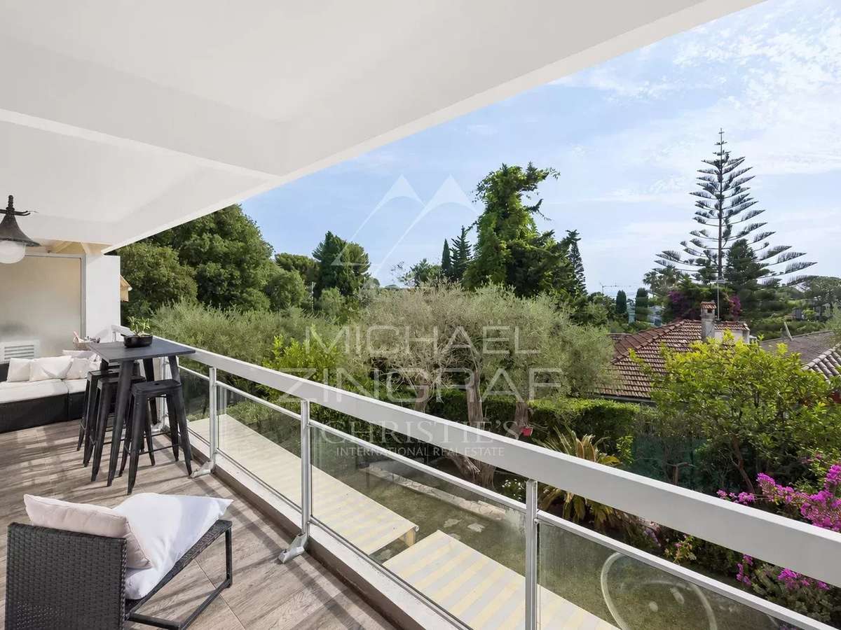 Apartment cap-d-antibes