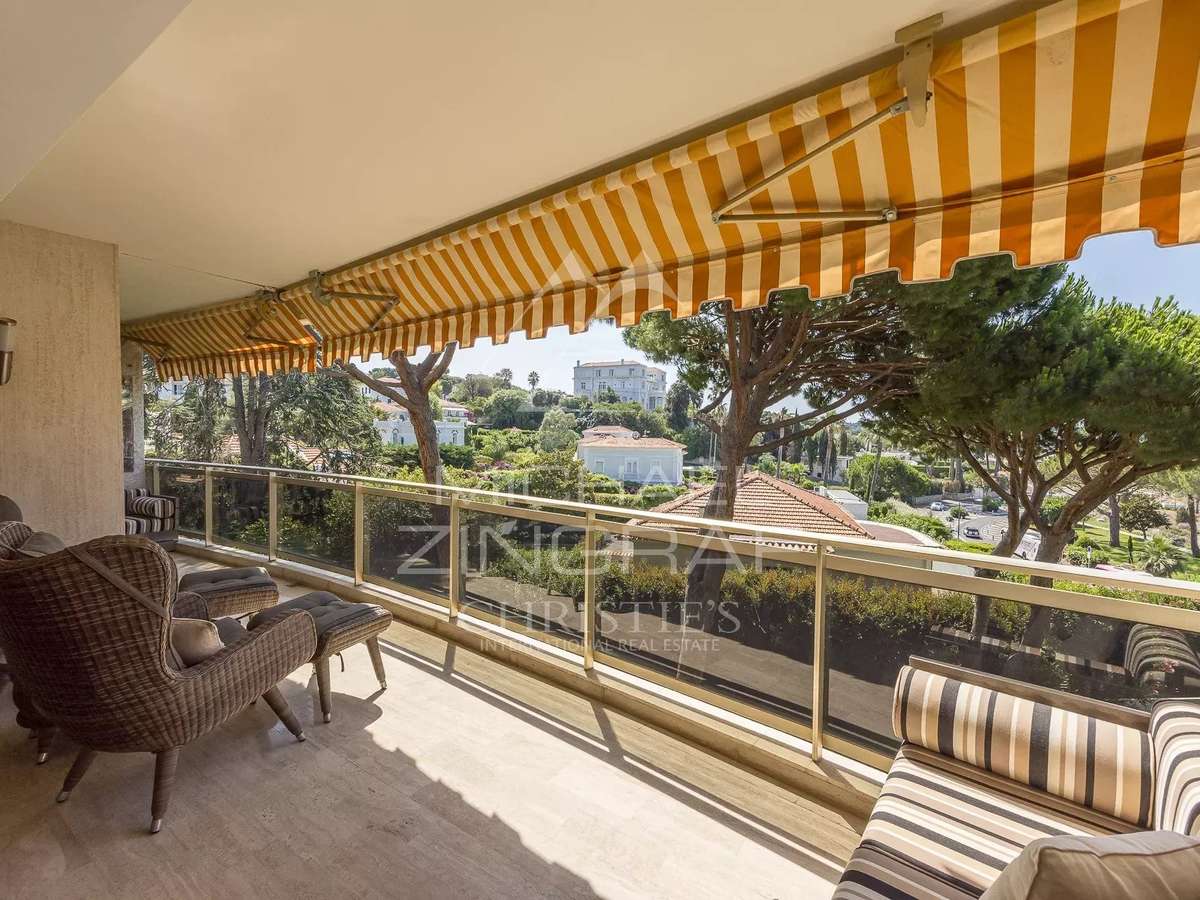 Apartment cap-d-antibes