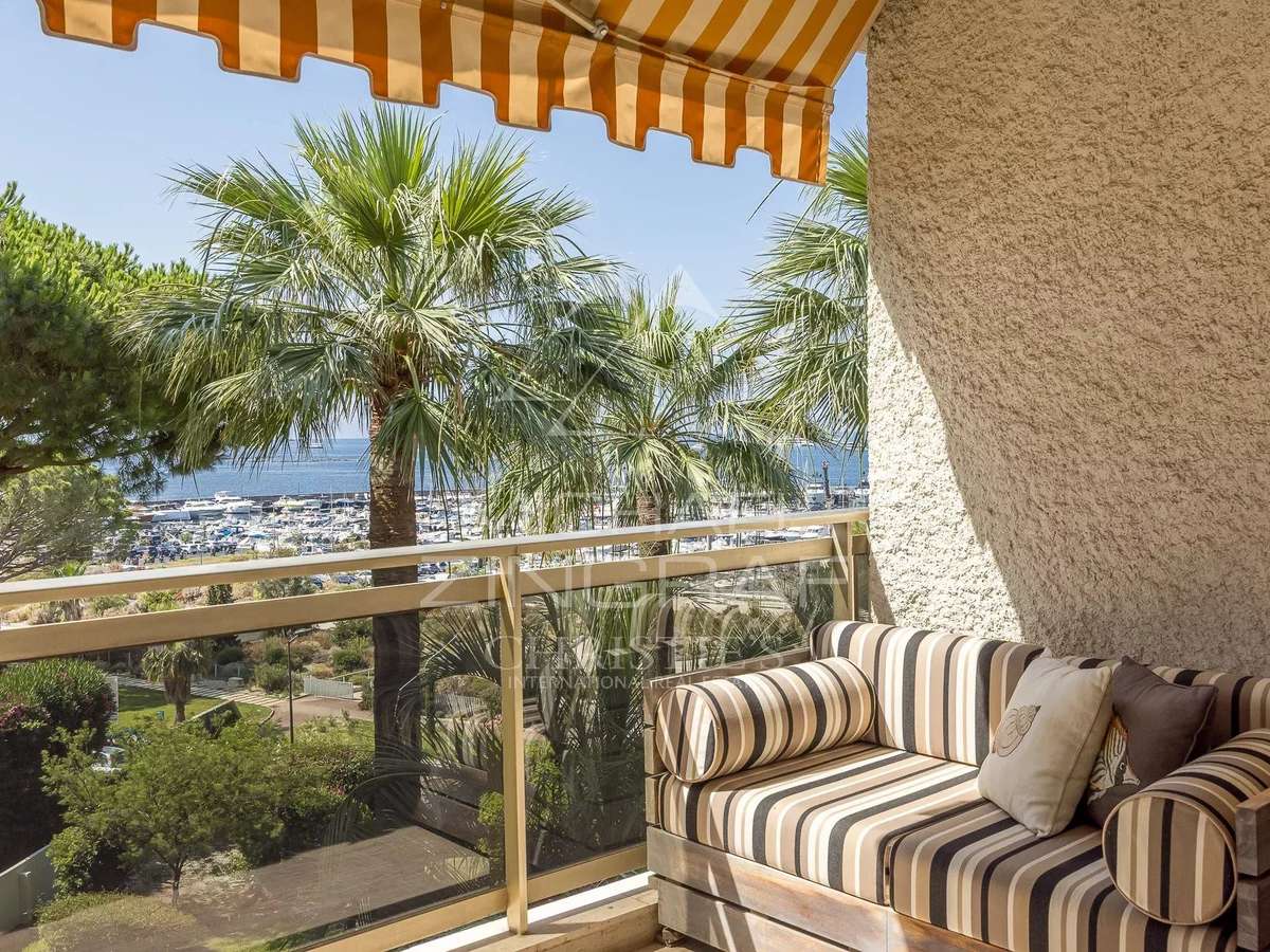 Apartment cap-d-antibes