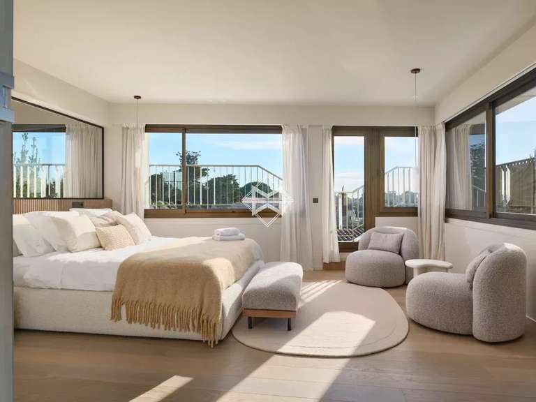 Appartement avec Vue sur mer Cap-d-antibes - 5 chambres - 281m²