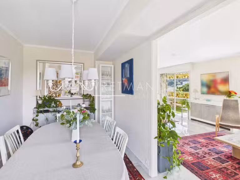 Appartement Cap-d-antibes - 2 chambres - 97m²