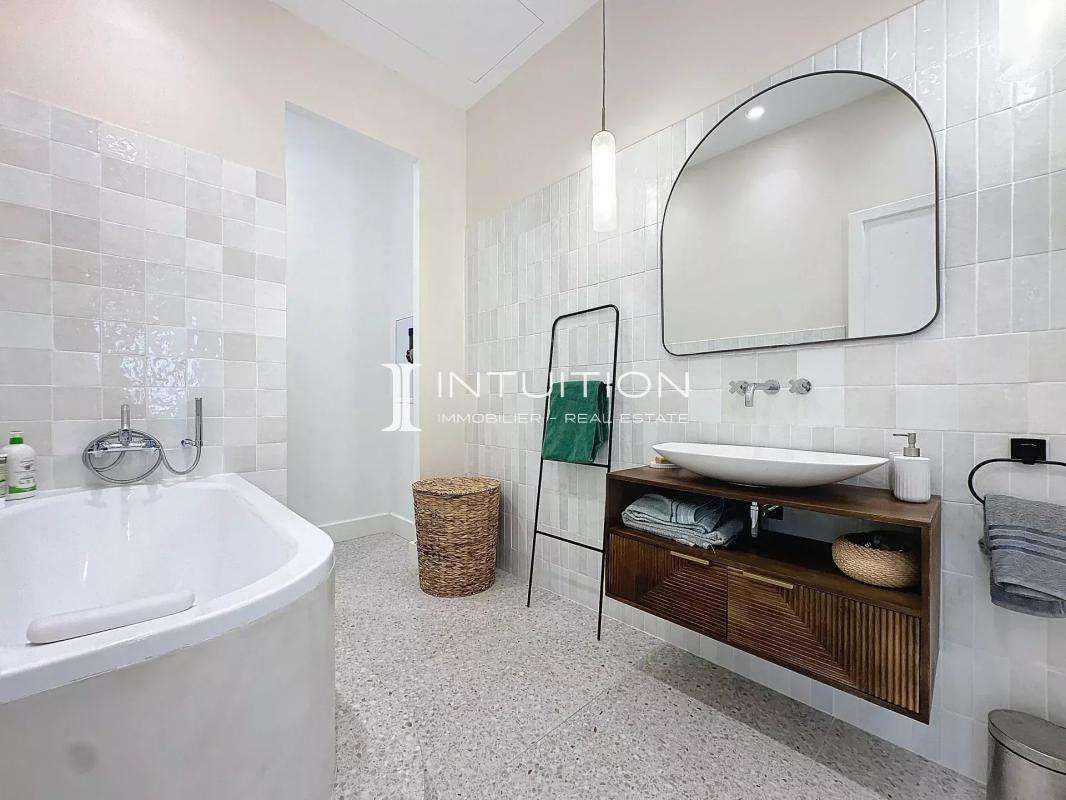 Apartment cap-d-antibes