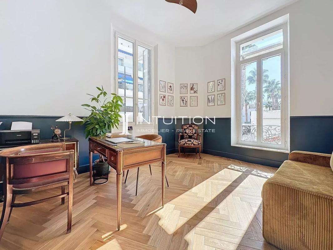 Apartment cap-d-antibes