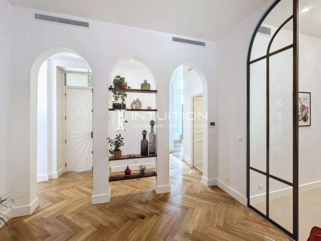 Apartment cap-d-antibes