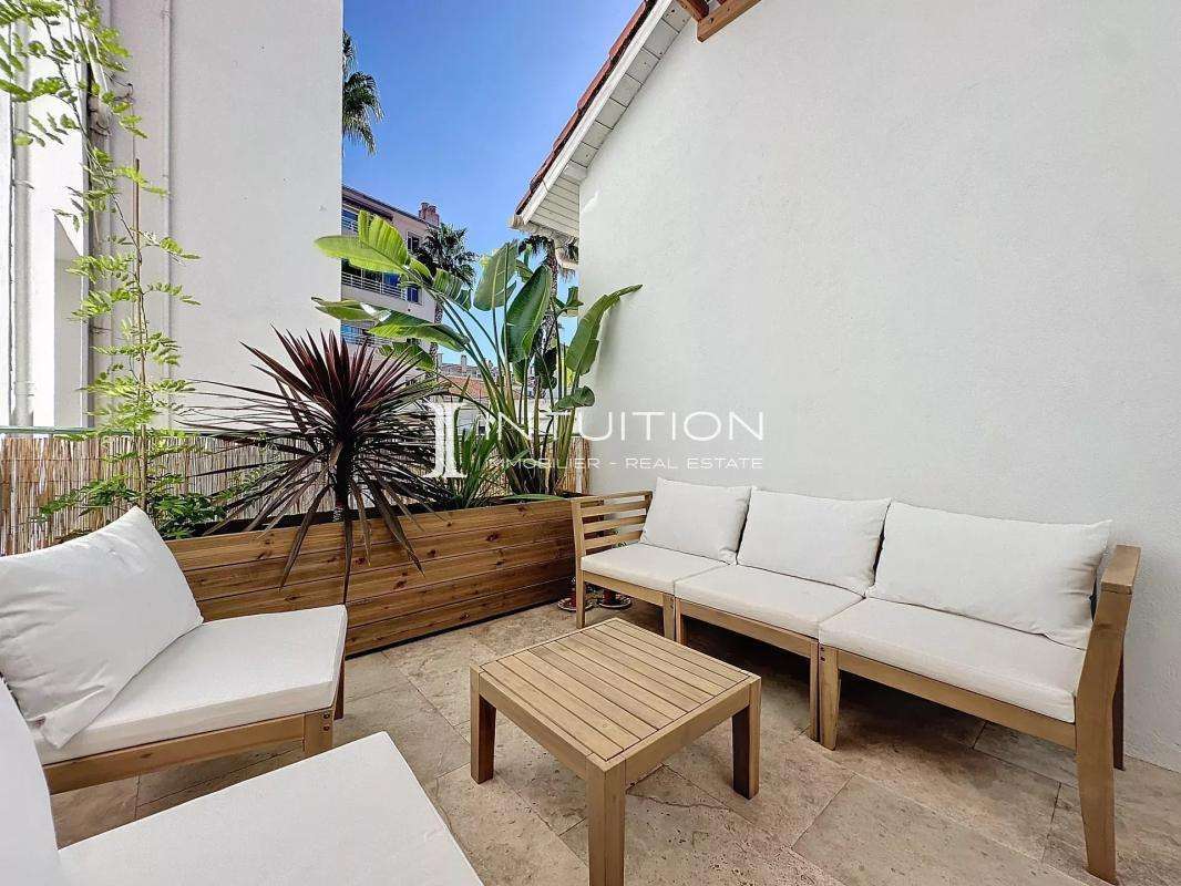 Apartment cap-d-antibes
