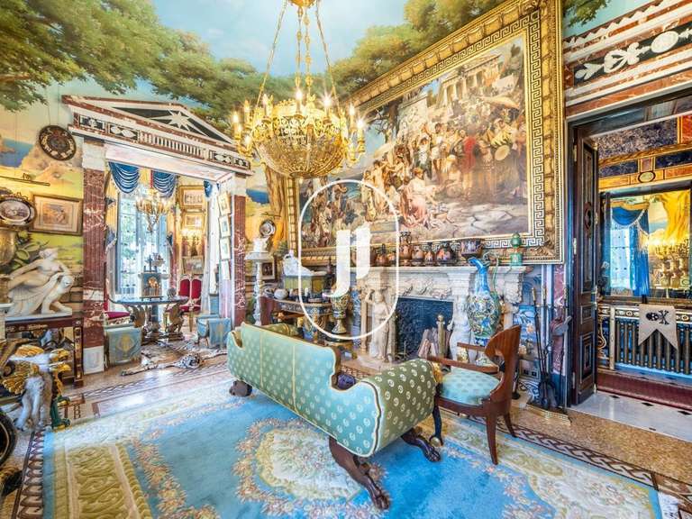 Château avec Vue sur mer Cap-d-antibes - 14 chambres - 1013m²