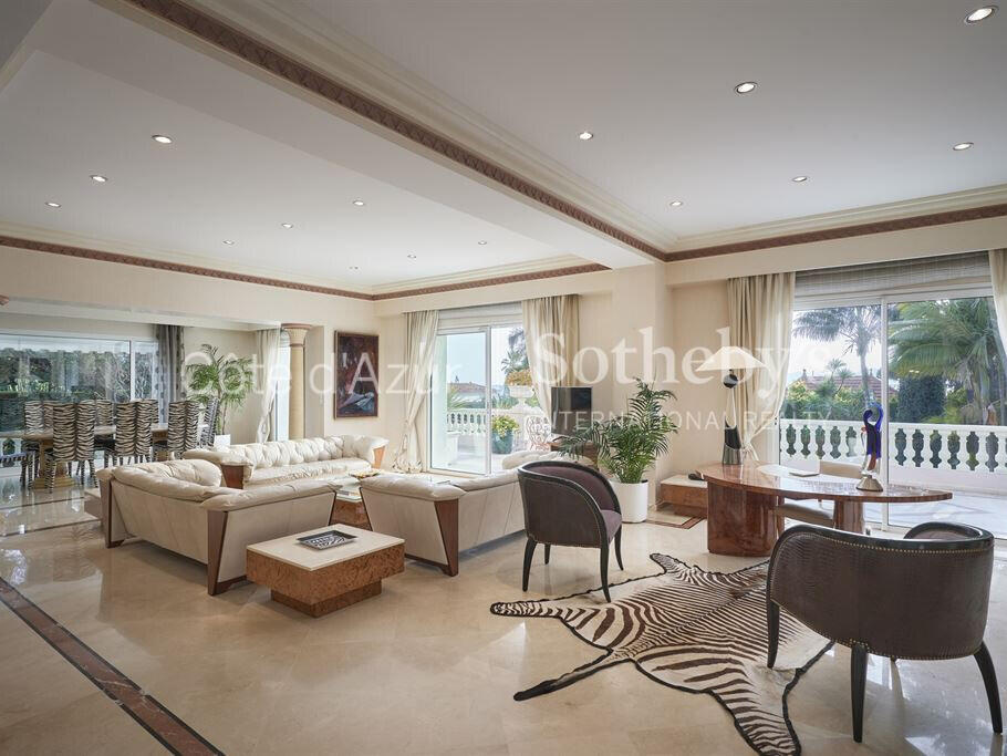 Mansion cap-d-antibes