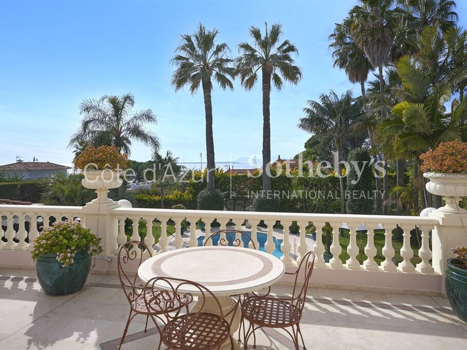 Mansion cap-d-antibes