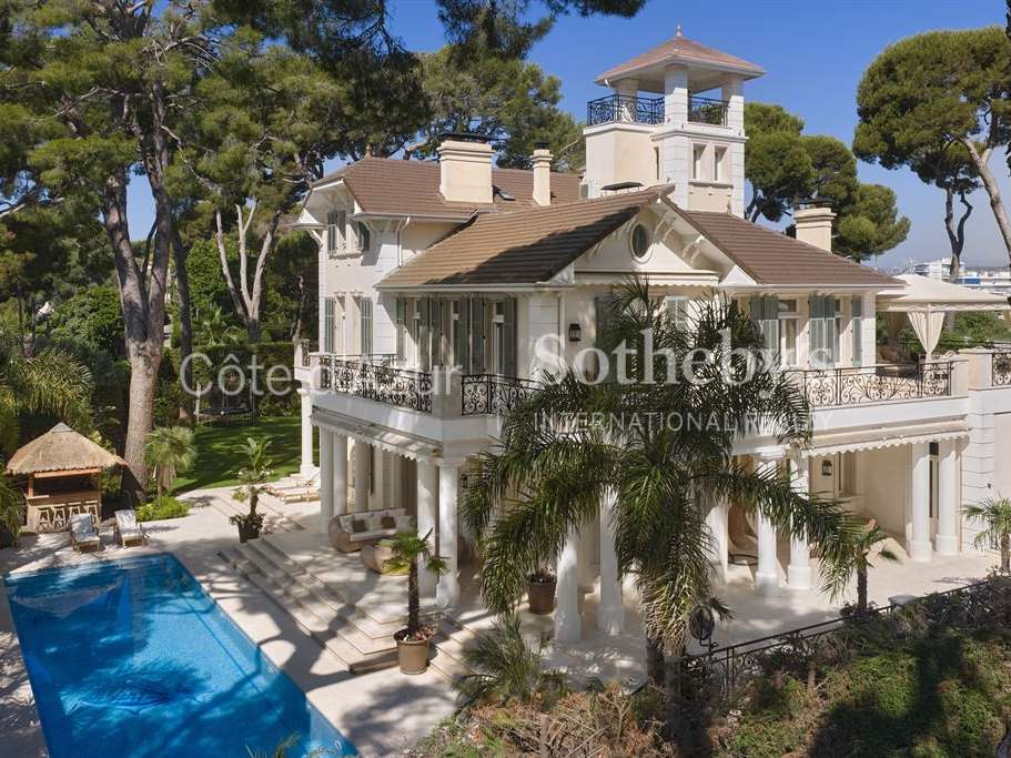 Hôtel particulier Cap-d-antibes