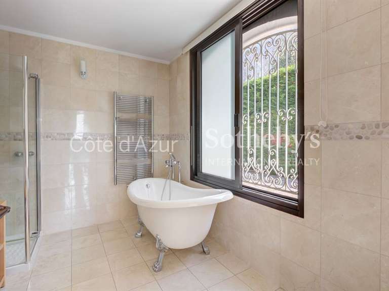 Maison avec Vue sur mer Cap-d-antibes - 5 chambres - 347m²